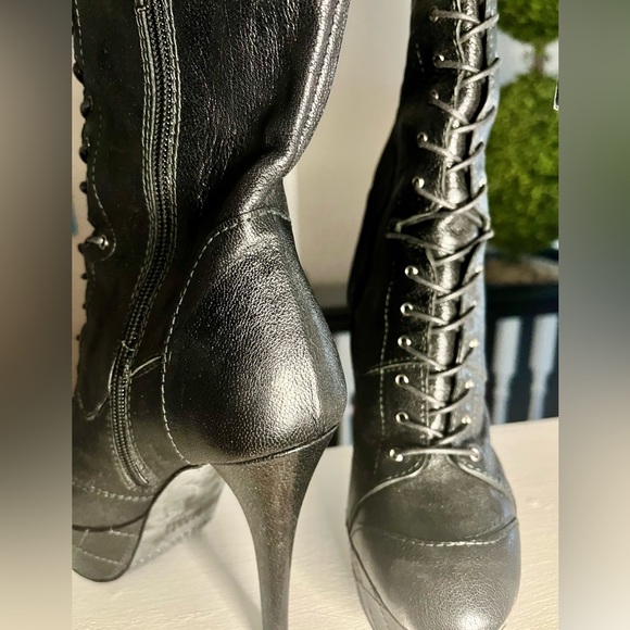 Stuart Weitzman Combat, Fur Top, Lace Front, side zipper, size 7.5, color black - Picture 8 of 8